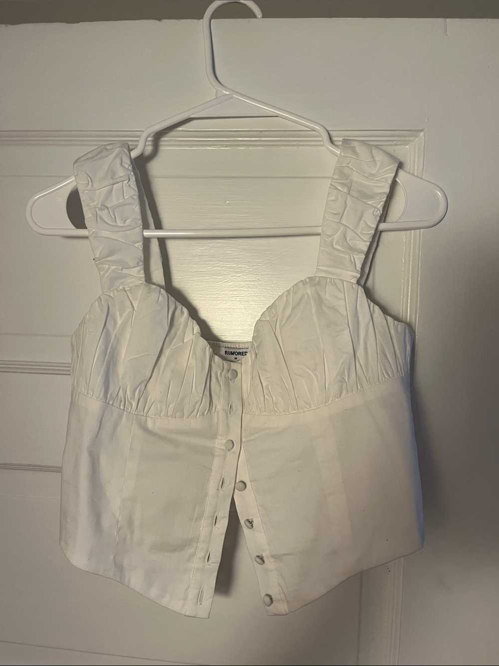 Rumored White Ruched Bust Cropped Tank with Button Front